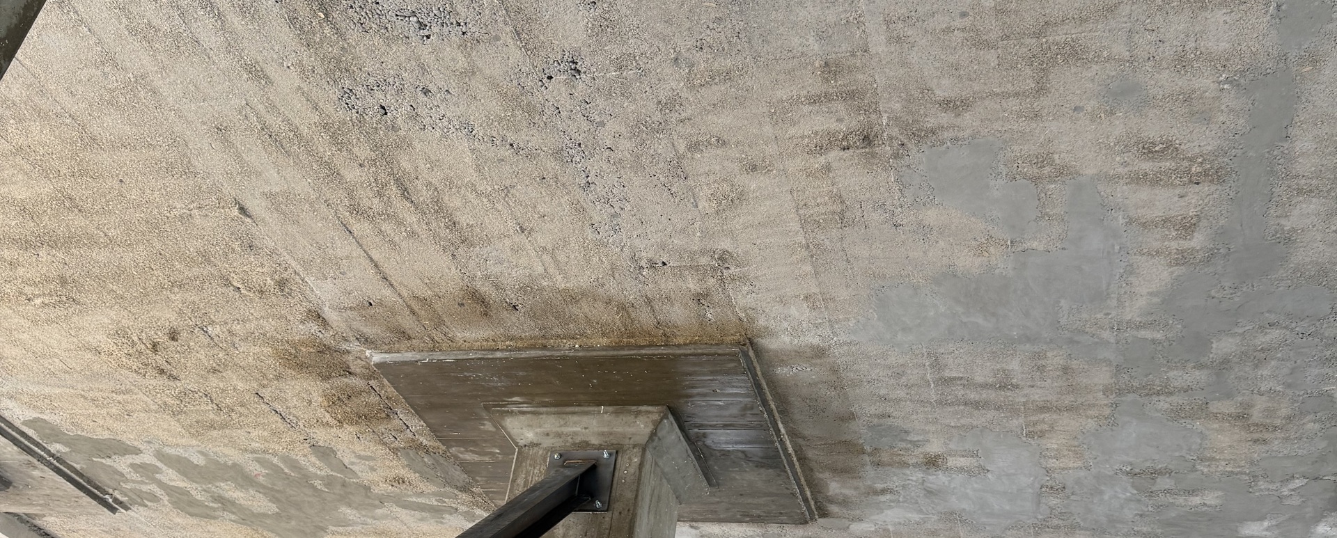Betonreparatie plafond Eindhoven